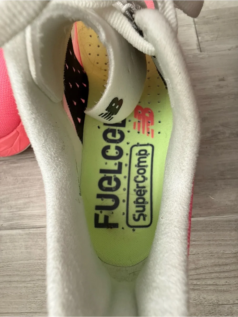 New Balance FuelCell SuperComp Elite v4 Running Shoes. Size 8.5. - Picture 7 of 7